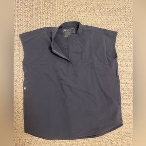 FIGS SPACE NAVY TOP SIZE XS